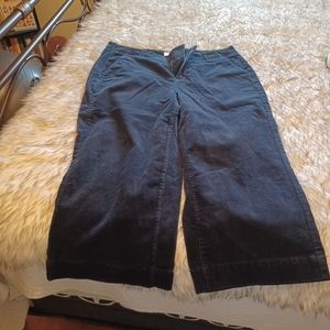 Addition Elle corduroy capri's